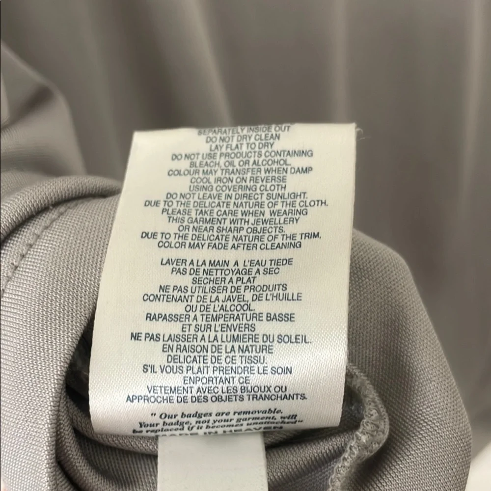 $2! 5 for $10 🔥Ted Baker Gray Tank Top with Silver Accents - Picture 12 of 13